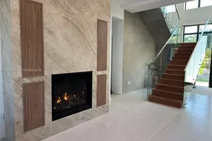 2050 S Hibiscus Dr, North Miami, FL 33181 - Photo 6