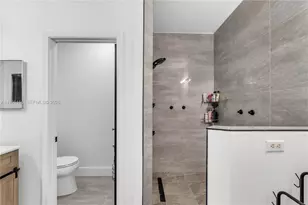 1147 NE 37th Pl, Homestead, FL 33033 - Photo 38