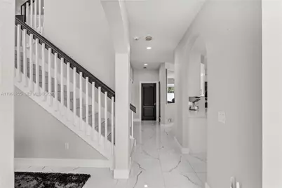 1147 NE 37th Place, Homestead, FL 33033 - Photo 8