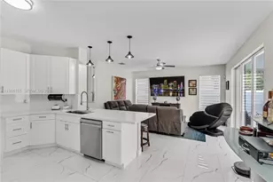 1147 NE 37th Pl, Homestead, FL 33033 - Photo 14