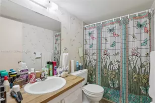 1881 SW 81st Ave, Davie, FL 33324 - Photo 10