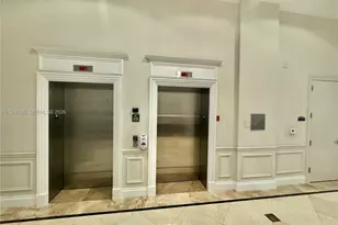 55 Merrick Wy, Coral Gables, FL 33134 - Photo 4