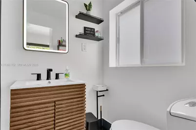 10070 N Miami Avenue, Miami Shores, FL 33150 - Photo 22