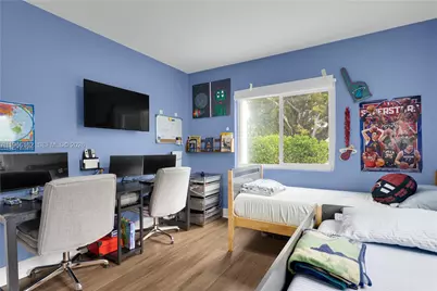 10070 N Miami Avenue, Miami Shores, FL 33150 - Photo 28