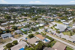 268 SE 8th Ave, Deerfield Beach, FL 33441 - Photo 42