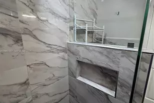 504 Woodgate Cir, Sunrise, FL 33326 - Photo 6