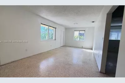9221 SW 39th St, Miami, FL 33165 - Photo 8