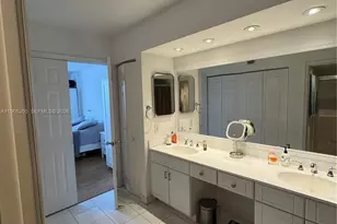 3530 Mystic Pointe Dr, Aventura, FL 33180 - Photo 14