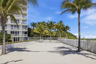 613 Ocean Dr, Key Biscayne, FL 33149 - Photo 18