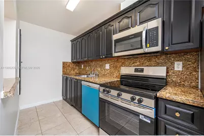 4350 NW 79th Ave #1B, Doral, FL 33166 - Photo 8