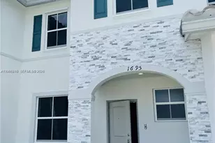 1695 SE 27th Rd, Homestead, FL 33035 - Photo 1