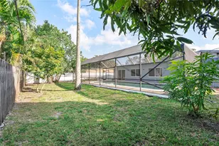 4725 NW 5th Ct, Plantation, FL 33317 - Photo 38