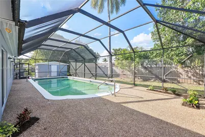 4725 NW 5th Ct, Plantation, FL 33317 - Photo 40