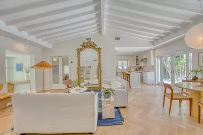 4071 Barbarossa Ave, Miami, FL 33133 - Photo 4