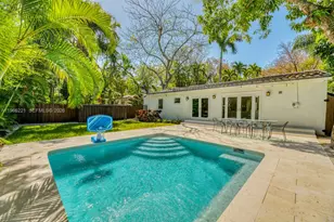 4071 Barbarossa Ave, Miami, FL 33133 - Photo 2