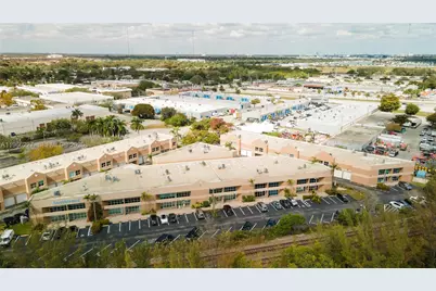 20199 NE 16th Pl #20199, Miami, FL 33179 - Photo 2
