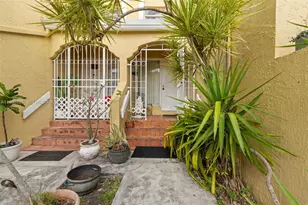 415 NW 85th Pl, Miami, FL 33126 - Photo 2