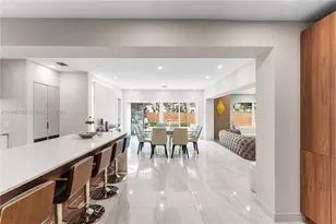 221 NE 44th St, Miami, FL 33137 - Photo 28