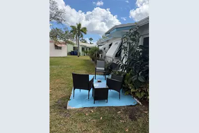 3201 Abbott Ln, Hollywood, FL 33021 - Photo 24