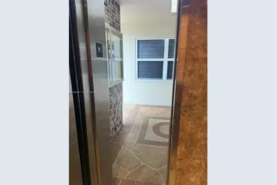 2027 Farnham O #2027, Deerfield Beach, FL 33442 - Photo 4