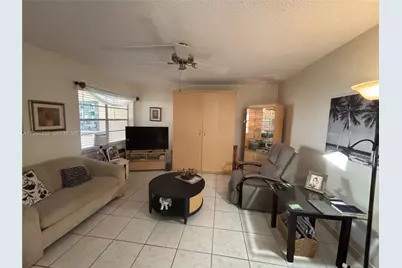 16900 NE 14th Ave #111, Miami, FL 33162 - Photo 8