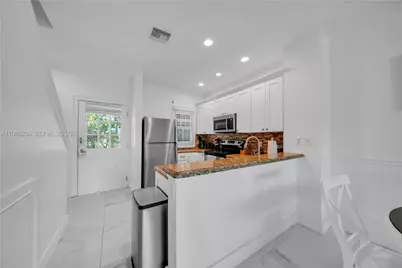 5075 Sunset Village Dr, Duck, FL 33050 - Photo 40