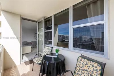 3180 S Ocean Dr #718, Hallandale Beach, FL 33009 - Photo 4