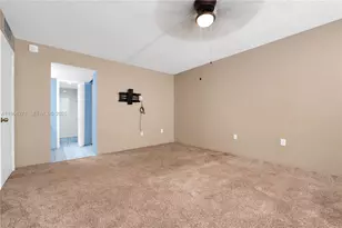 1400 St Charles Pl, Pembroke Pines, FL 33026 - Photo 10