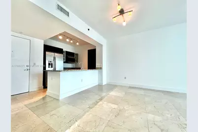 950 Brickell Bay Dr #3903, Miami, FL 33131 - Photo 6
