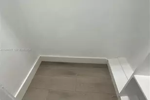 1007 Pennsylvania Ave, Miami Beach, FL 33139 - Photo 8