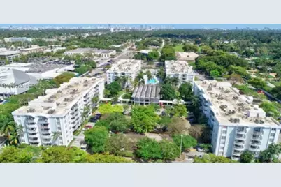 492 NW 165th St Rd #C-512, Miami, FL 33169 - Photo 14