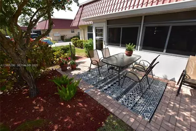 138 Amherst Ln, Lake Worth, FL 33467 - Photo 42