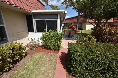 138 Amherst Ln, Lake Worth, FL 33467 - Photo 38