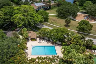 7924 NW 10th St, Plantation, FL 33322 - Photo 36