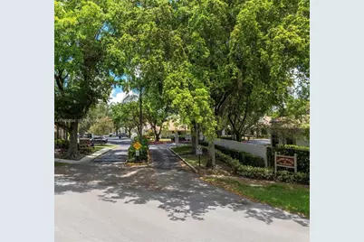 7924 NW 10th St, Plantation, FL 33322 - Photo 38