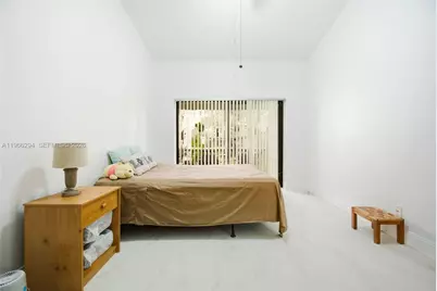 7924 NW 10th St, Plantation, FL 33322 - Photo 20