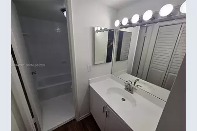 10255 NW 9th St Cir #503-7, Miami, FL 33172 - Photo 16