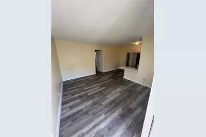 1028 NW 3rd Ave, Fort Lauderdale, FL 33311 - Photo 8