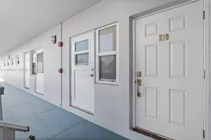 2223 Park Ln, Hollywood, FL 33021 - Photo 20