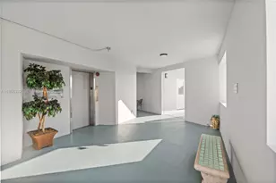 2223 Park Ln, Hollywood, FL 33021 - Photo 22