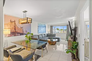 2223 Park Ln, Hollywood, FL 33021 - Photo 2