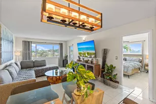 2223 Park Ln, Hollywood, FL 33021 - Photo 4