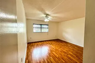 3860 NE 170th St, North Miami Beach, FL 33160 - Photo 8