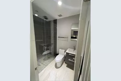 344 NW 136th Pl #B, Miami, FL 33182 - Photo 6