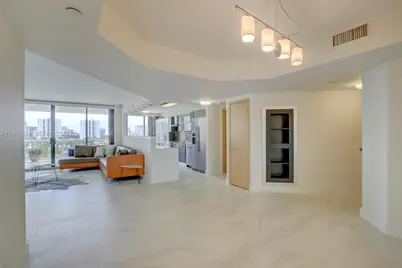3600 Yacht Club Dr #703, Aventura, FL 33180 - Photo 12