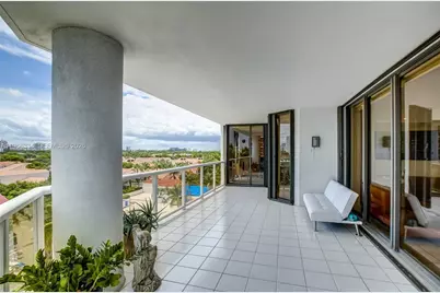 3600 Yacht Club Dr #703, Aventura, FL 33180 - Photo 24