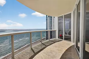 17555 Collins Ave, Sunny Isles Beach, FL 33160 - Photo 6