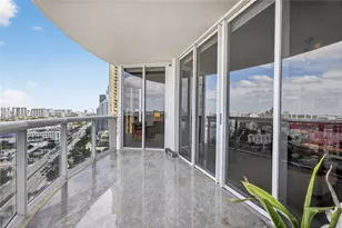 17555 Collins Ave, Sunny Isles Beach, FL 33160 - Photo 62