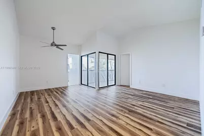 889 Hamilton Dr #889H, Homestead, FL 33034 - Photo 4