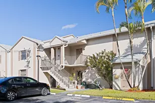 889 Hamilton Dr, Homestead, FL 33034 - Photo 1